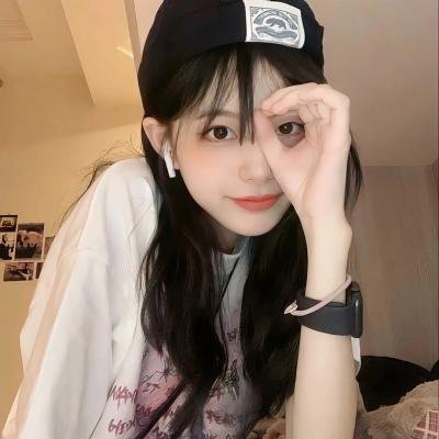 沙滩上的夏娃 海报